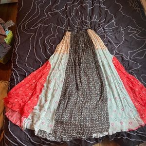 Anthropologie maxi skirt size 2